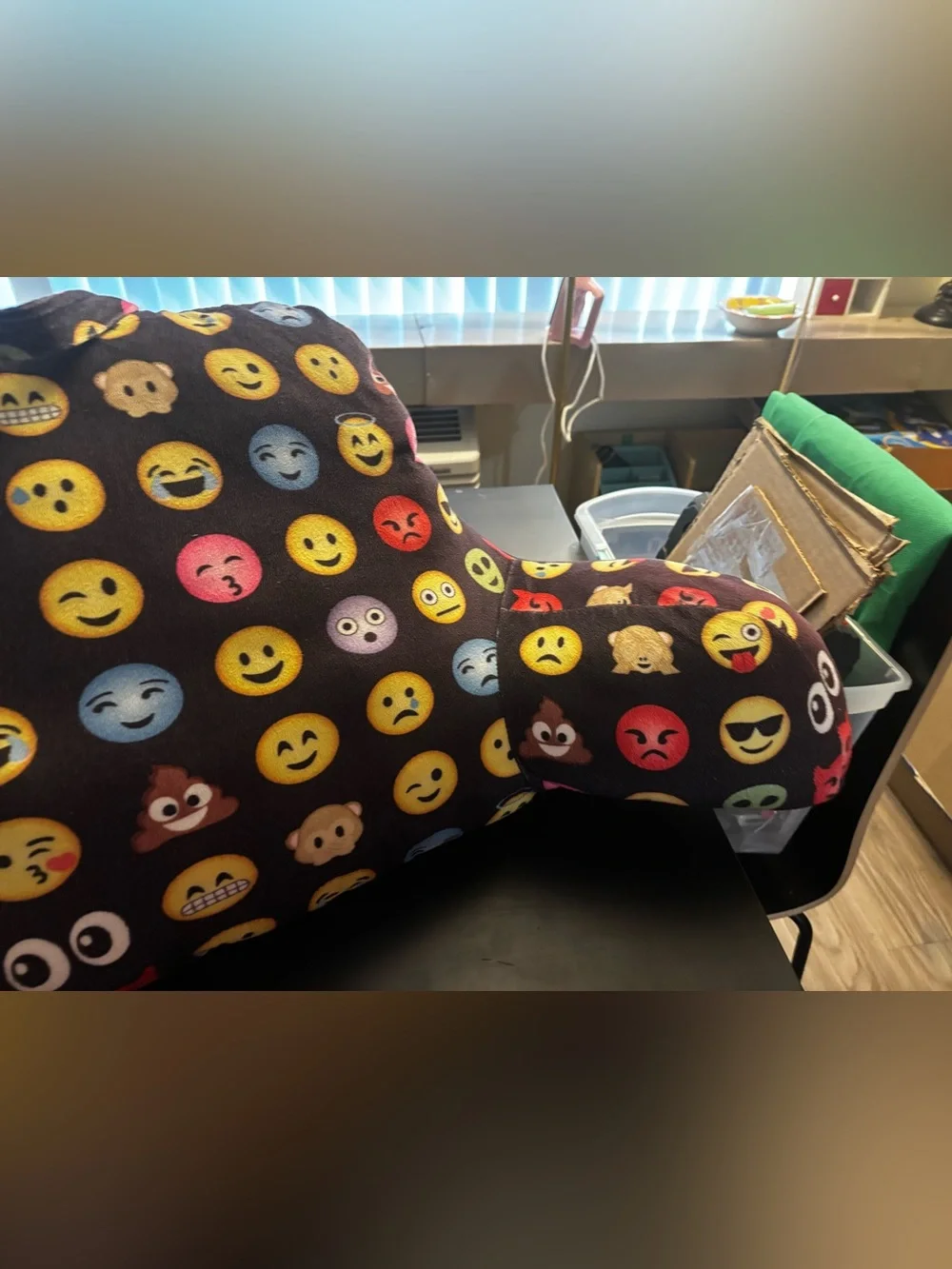 Emoji Pattern Arm Pillow - Black